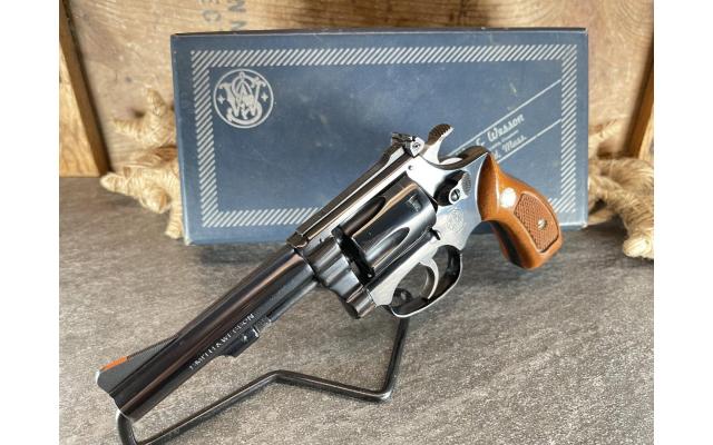 Smith & Wesson Model 34-1 4" .22LR, in original box - Pre-Owned