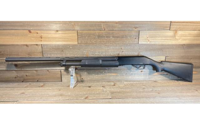 Stevens 320 28" 12 Gauge, in soft range case - Pre-Owned