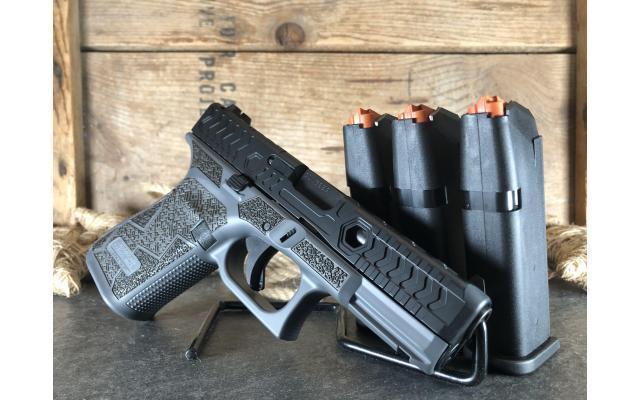 New Shark Coast Customs Glock 19 C4 Kavorka 9mm Gray