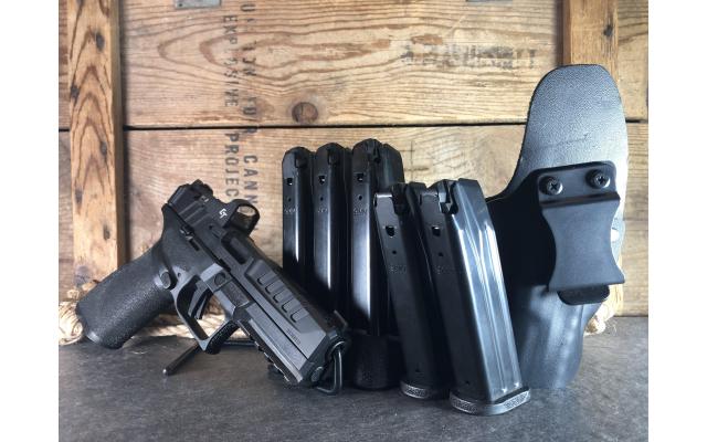 Pre-owned Springfield Echelon 9mm In Soft Case