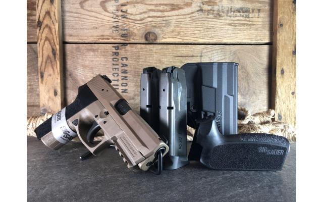 Pre-owned Sig Sauer SP2022 .40S&W In Hard Case