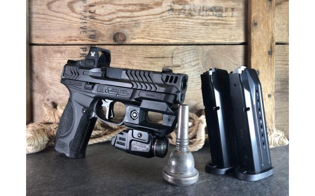 Pre-owned Smith & Wesson M&P9 2.0 9mm In Hard Case