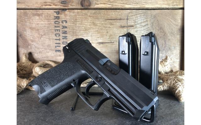 Pre-owned Heckler & Koch USP Compact 9mm In Hard Case