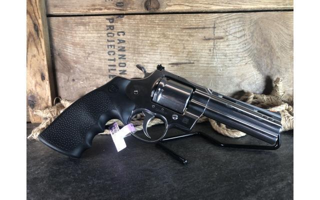 New Colt Grizzly .357Mag Hogue