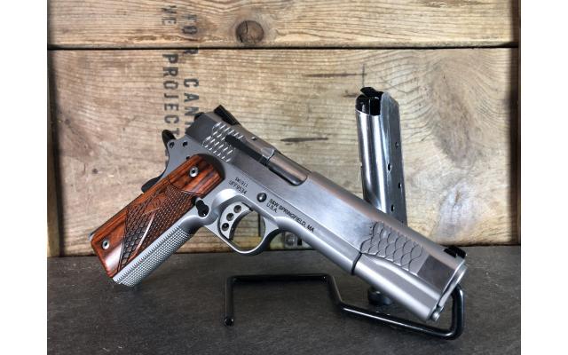Pre-owned Smith & Wesson SW1911 .45acp No Box