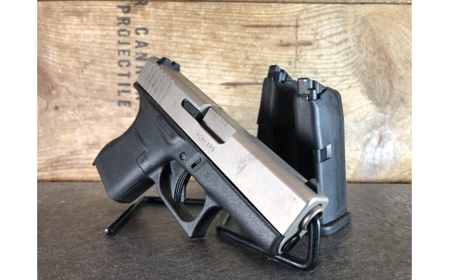 Pre-owned Glock 43 9mm In Hard Case