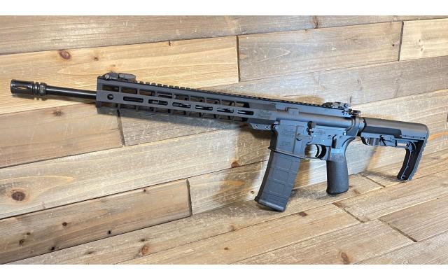 Windham Weaponry WW-15 16" 5.56 NATO, in case - Pre-Owned