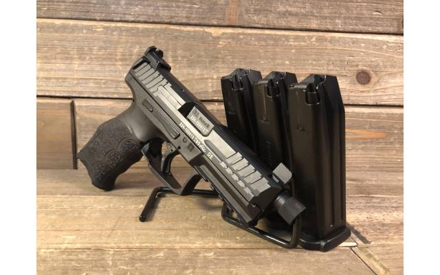 Pre-owned Heckler & Koch VP9 Tactical 9mm In Hard Case