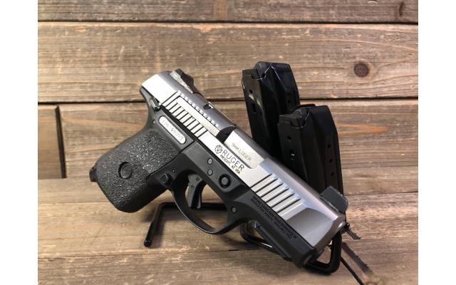 Pre-owned Ruger SR9C 9mm In hard Case
