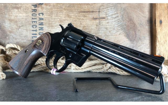 New Colt Python .357Mag 5" Blued
