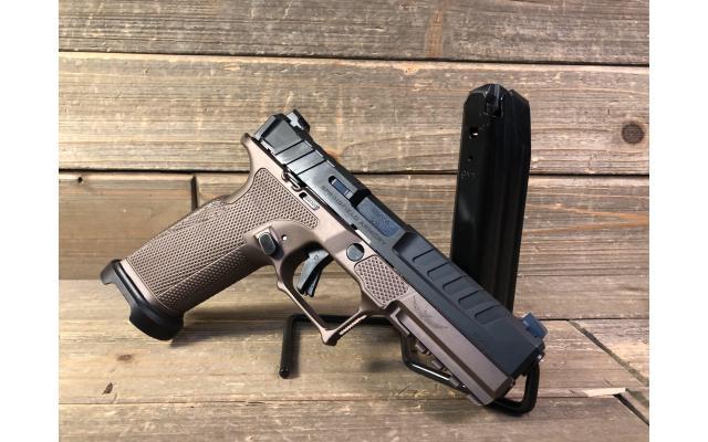 Pre-owned Springfield Echelon 9mm w/ Icarus Frame In Box