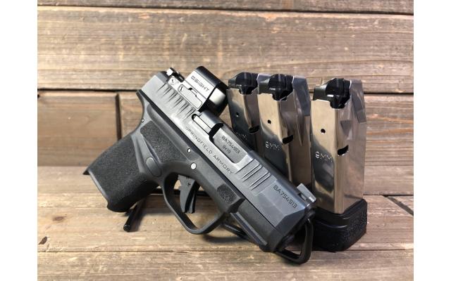Pre-owned Springfield Hellcat 9mm In Box