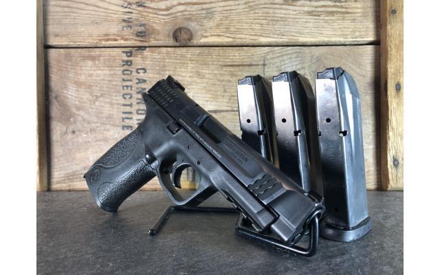LEO Turn In Smith & Wesson M&P45 In Hard Case
