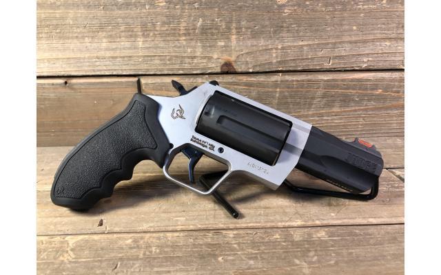 New Taurus Judge .45lc/.410ga Dou-Tone