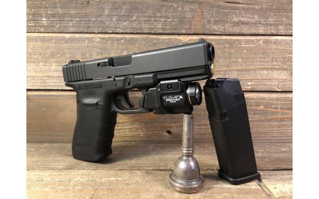 Pre-owned Glock 21 Gen4 .45acp In Soft Case