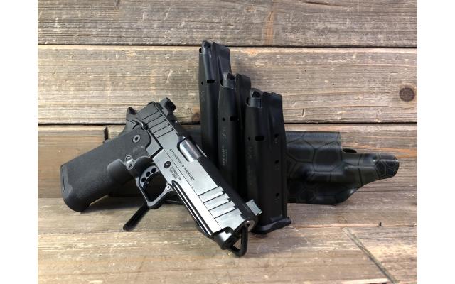 Pre-owned Springfield Prodigy 9mm In Box