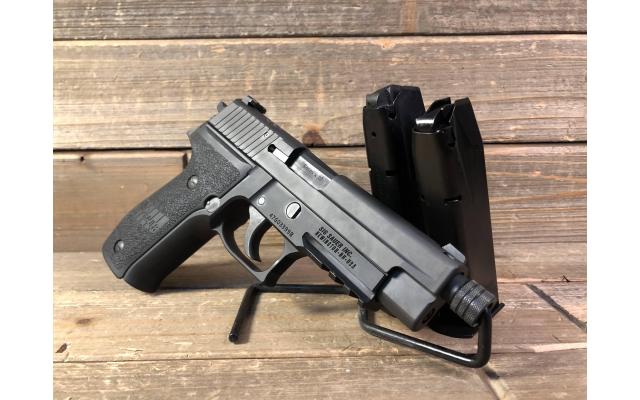 Pre-owned SIg Sauer P226 9mm In Hard Case