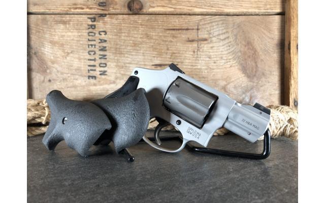 New Smith & Wesson 632uc TI .32H&R