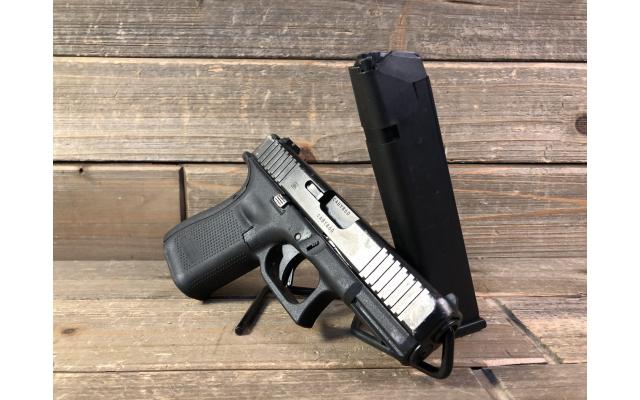 Pre-owned Glock 23 Gen5 .40S&W In Hard Case