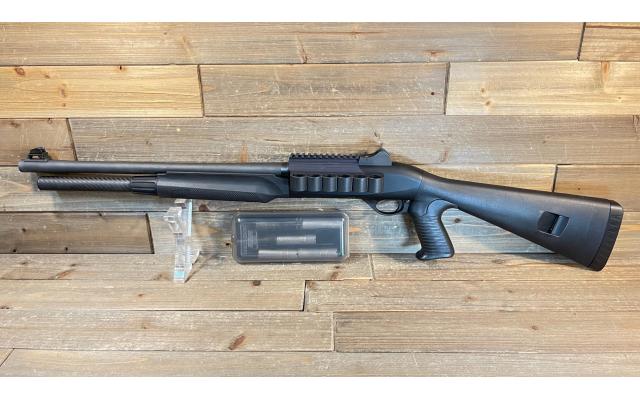 Benelli M2 18" 12 Gauge, in hard case - Pre-Owned