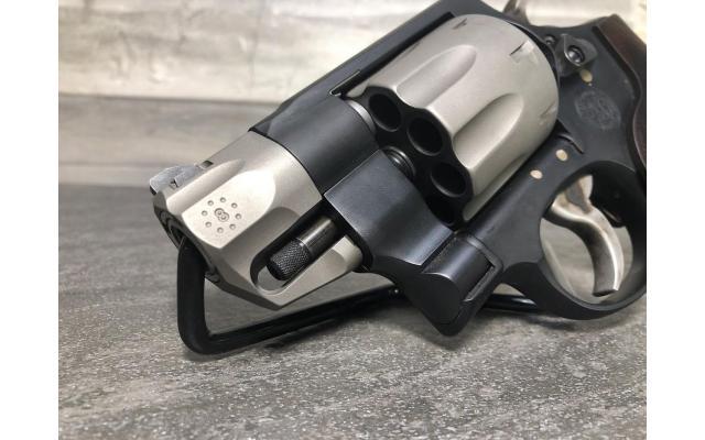 New Smith & Wesson 327 Performance Center 8rd .357 Magnum