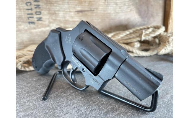 Taurus 856 2" .38 Special - NEW!
