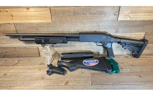 Mossberg & Sons Model 500 20 Gauge Combo, in soft range case - Pre-Owned